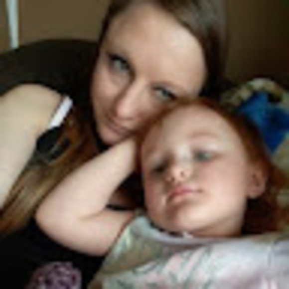 Meet your Posher, Erica - Picture 1 of 1